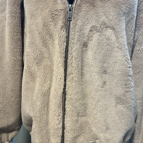 Nine West faux fur jacket - size M NWT - Picture 2 of 10